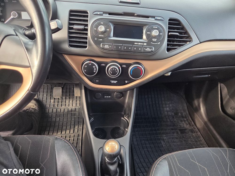 Kia Picanto 1.2 Dream Team Edition - 14