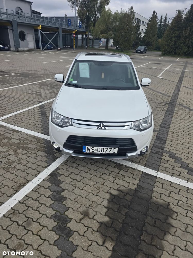 Mitsubishi Outlander 2.0 Instyle Navi CVT - 5