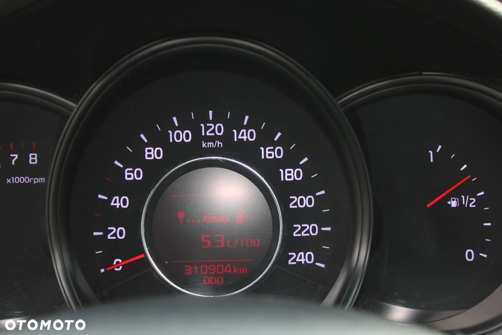 Kia Ceed 1.4 M - 10