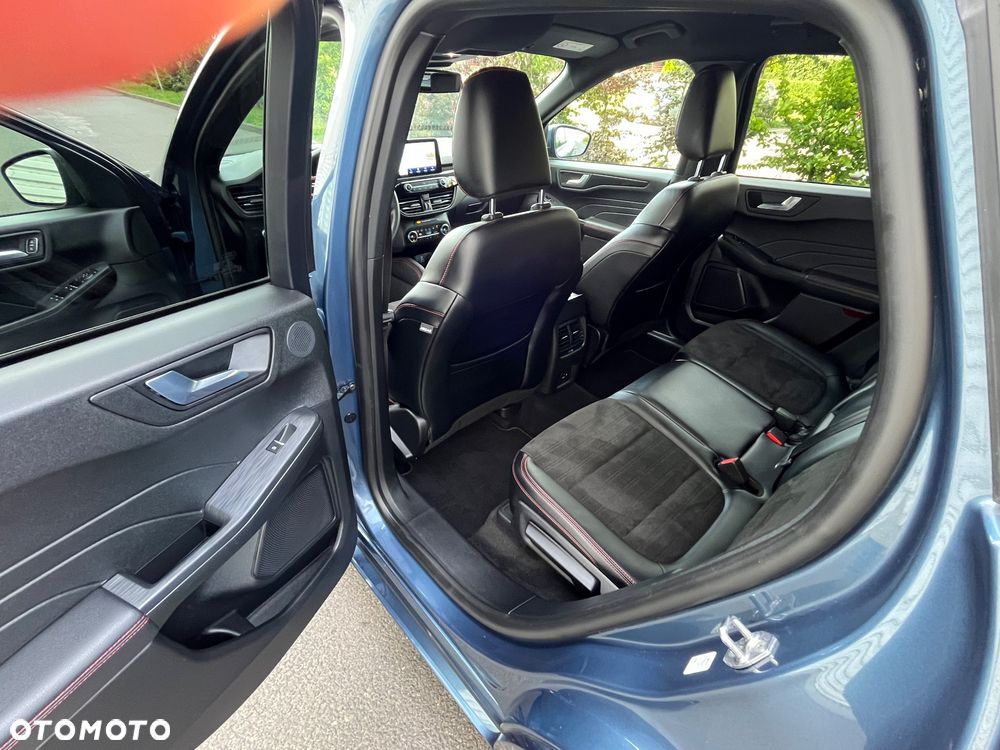 Ford Kuga 2.0 EcoBlue 4x4 ST-LINE X - 34
