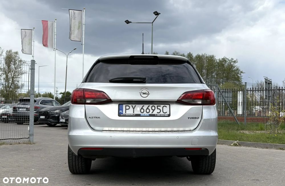 Opel Astra 1.4 T Dynamic - 7