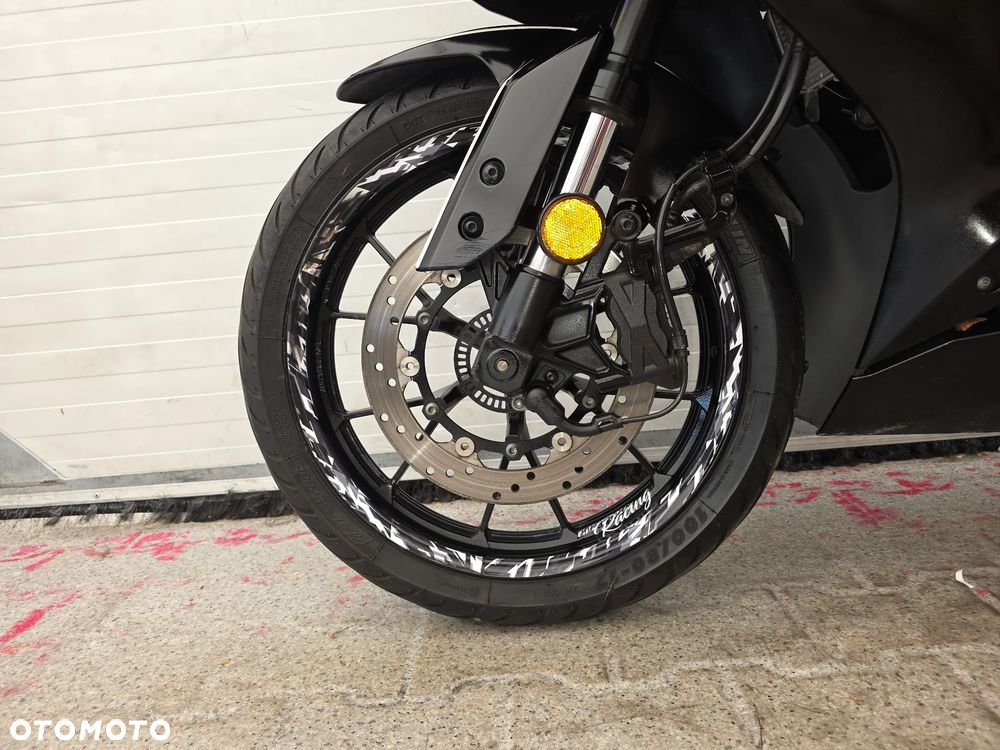 Yamaha MT - 13