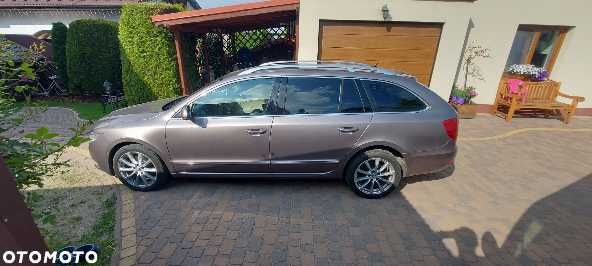 Skoda Superb 2.0 TDI Platinum DSG - 4