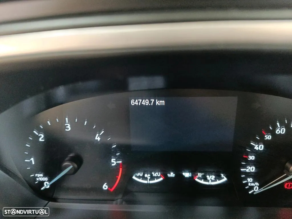 Ford Focus 1.5 TDCi EcoBlue Business - 8