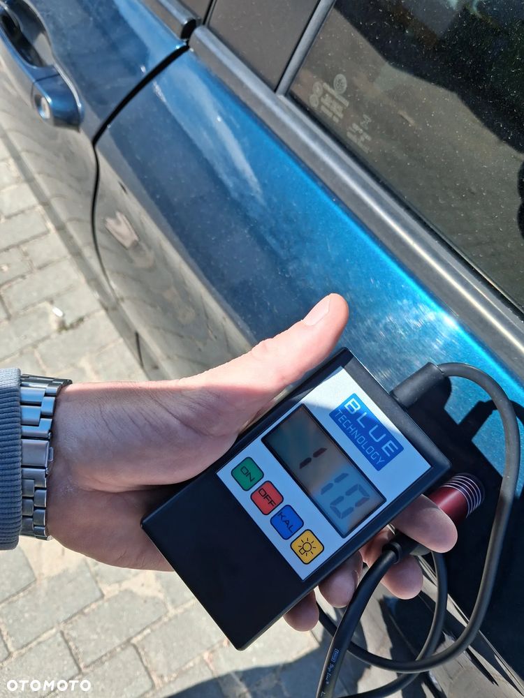 BMW X1 sDrive16d - 32