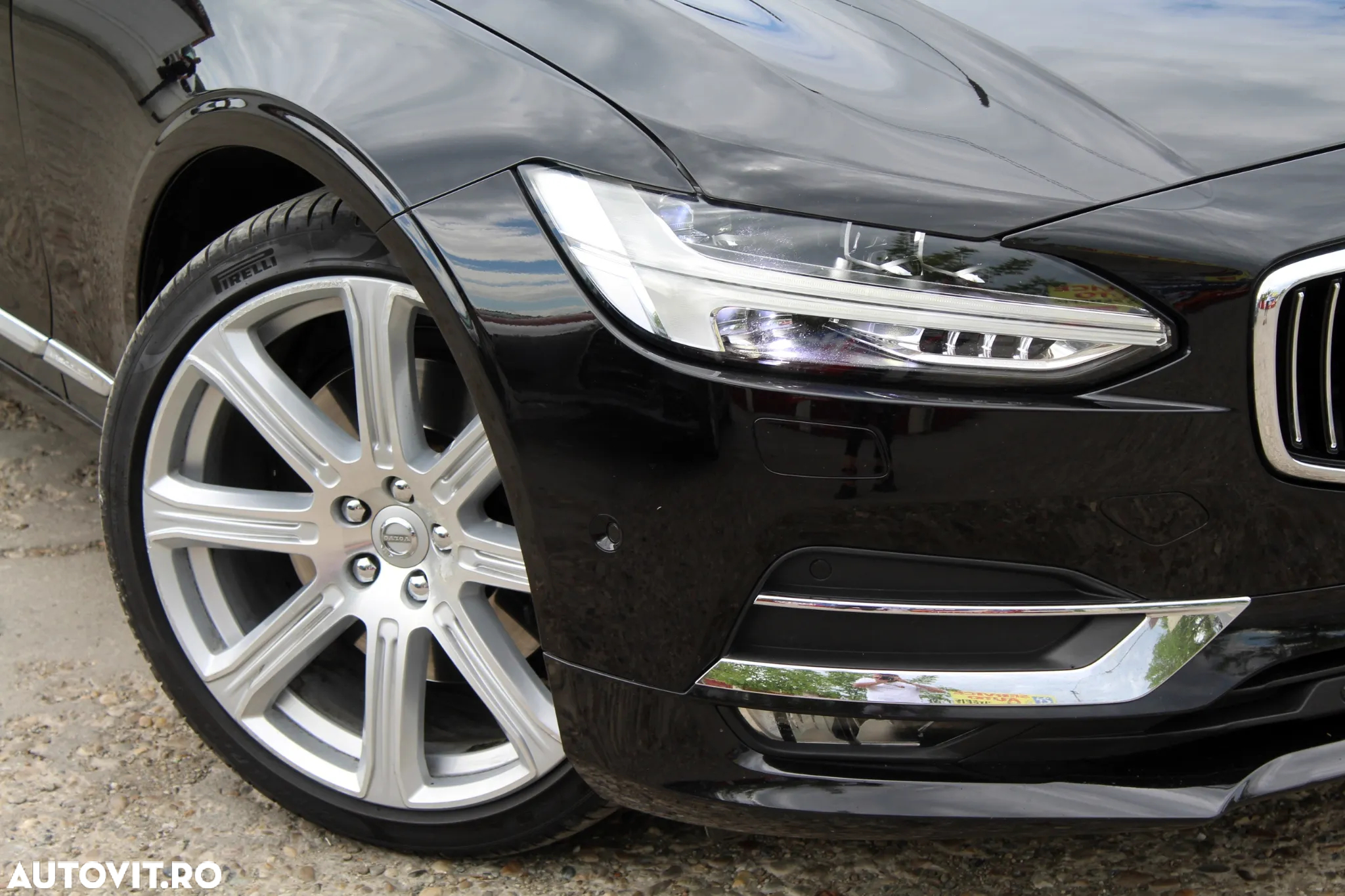 Volvo S90 D5 AWD Geartronic Inscription - 34