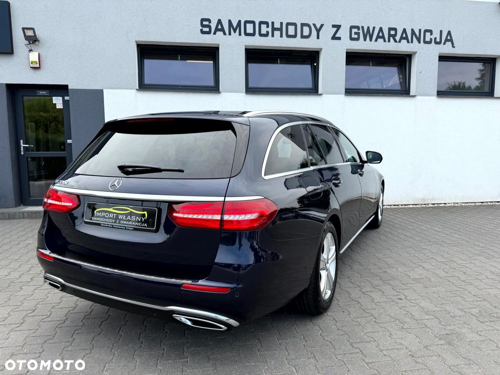 Mercedes-Benz Klasa E 220 d Business Edition 9G-TRONIC - 4