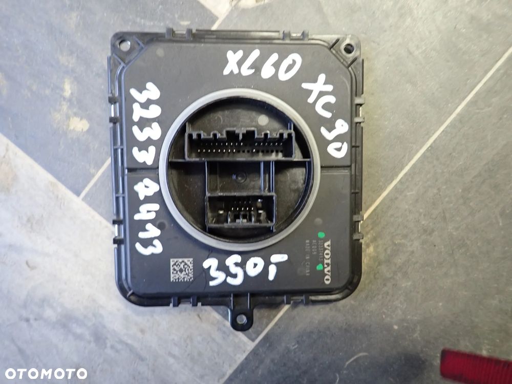 VOLVO XC60 XC90 PRZETWORNICA MODUŁ LED 32337413 - 1