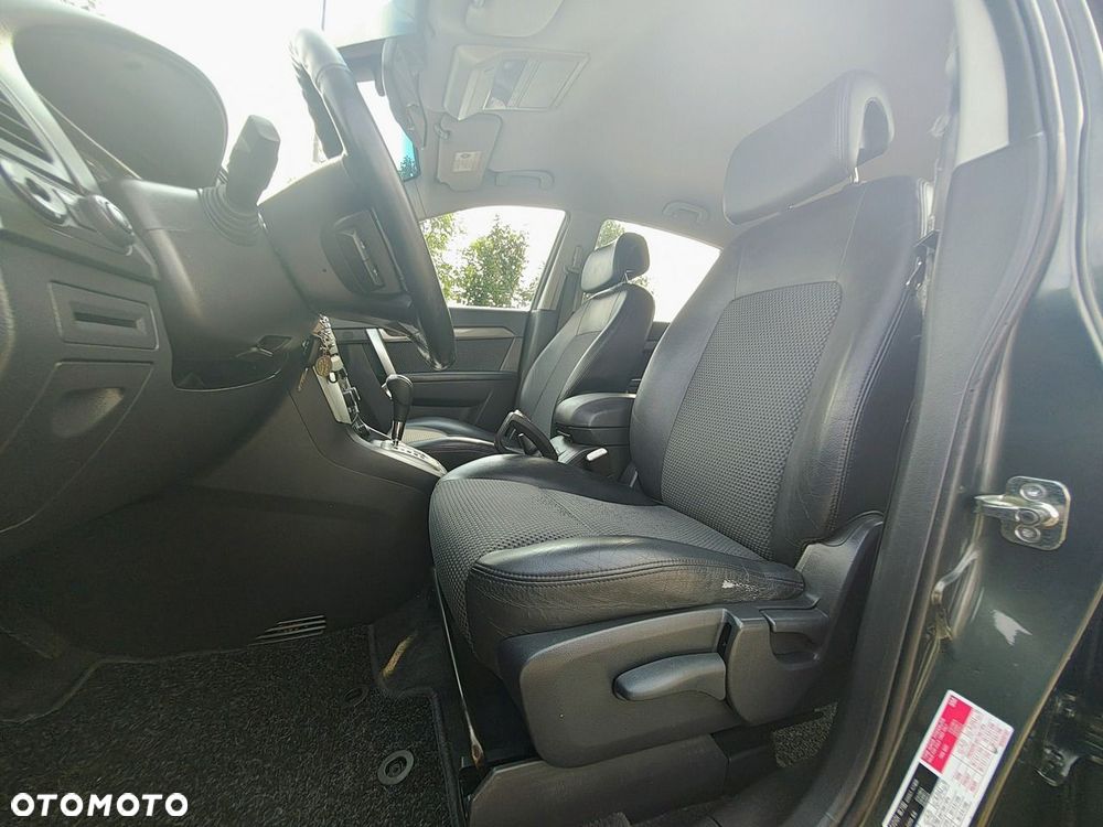 Chevrolet Captiva - 26