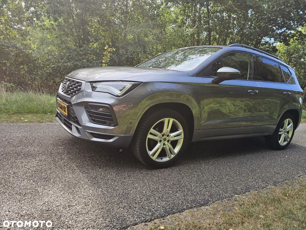 Seat Ateca 2022 photo 2