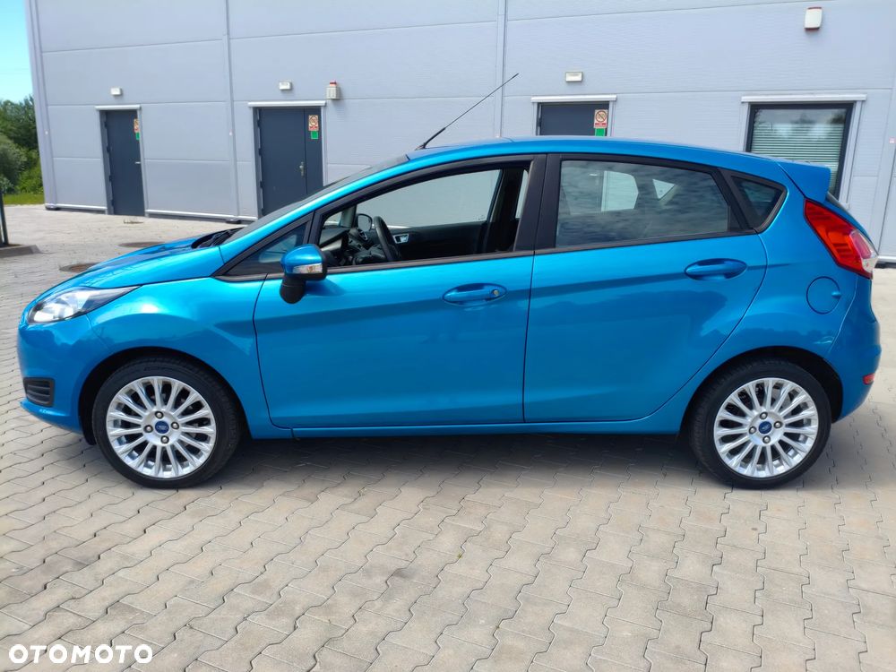 Ford Fiesta - 8