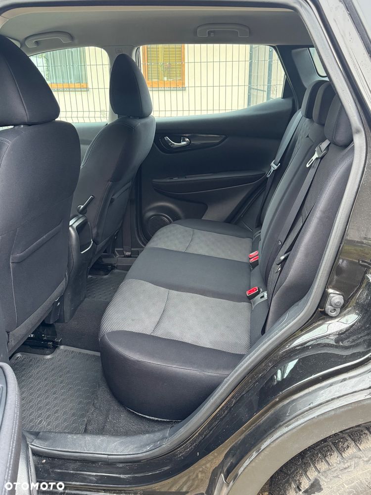 Nissan Qashqai - 24