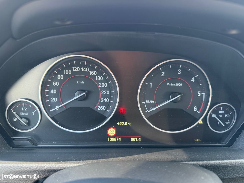BMW 318 d Line Sport - 10