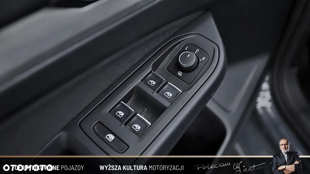 Volkswagen Golf VIII 2.0 TDI Life - 26