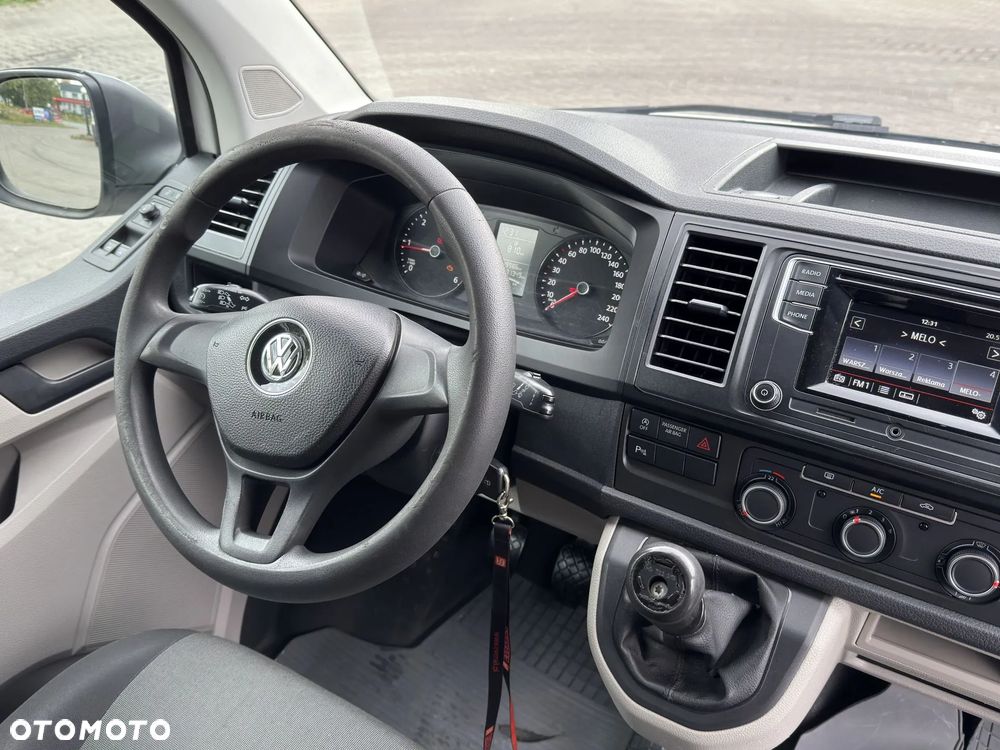 Volkswagen T6 TRANSPORTER 2,0 TDI - 11