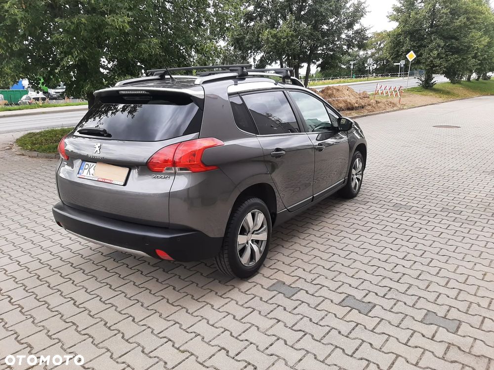 Peugeot 2008 PureTech 82 Style - 6