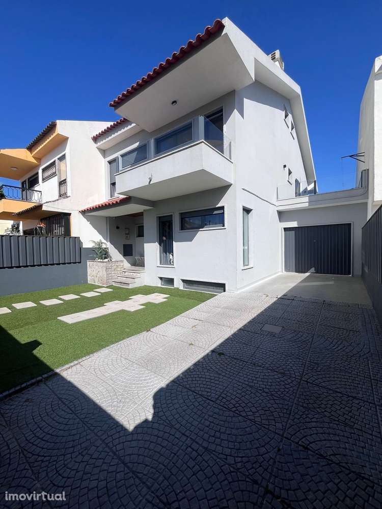 Moradia geminada à venda na Algueirão-Velho - Baratã - Casal da Mata - Grande imagem: 4/25