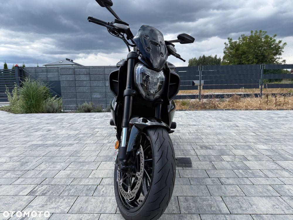 Ducati Diavel - 10