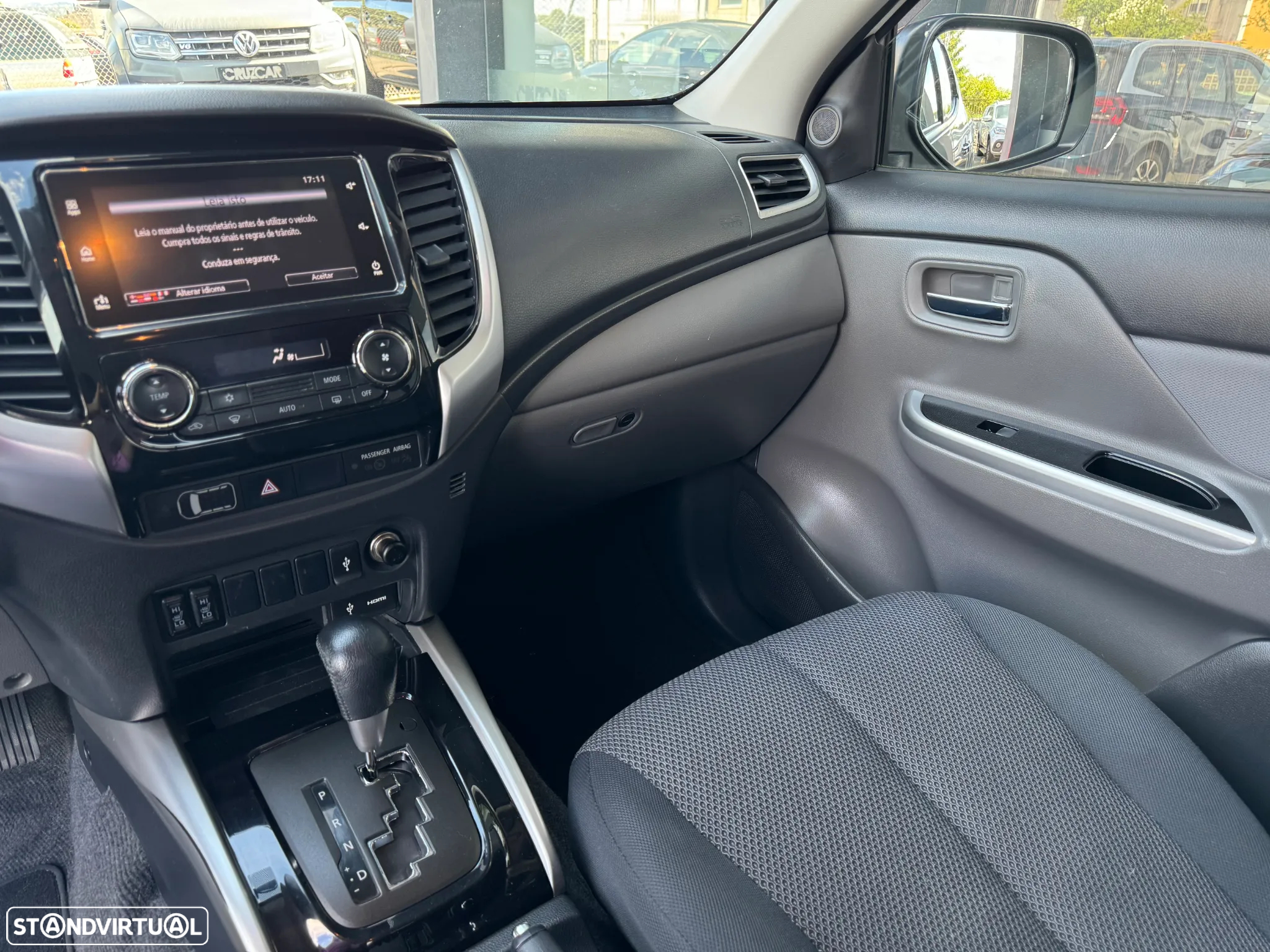 Mitsubishi L200 2.4 DI-D CD Instyle Strakar AT 4WD - 7