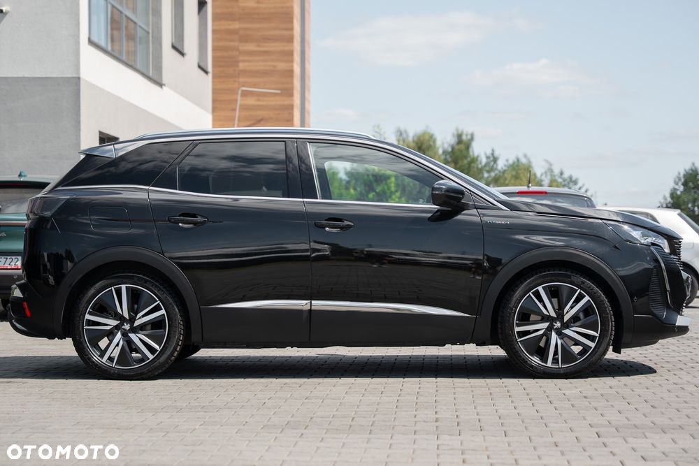 Peugeot 3008 1.6 PureTech HYbrid4 GT Line S&S EAT8 - 16