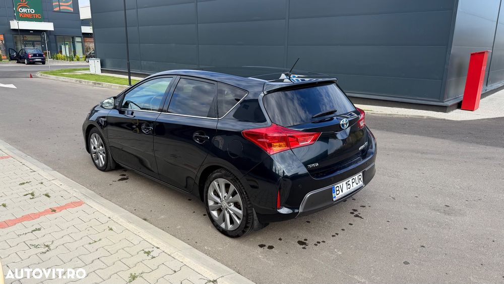 Toyota Auris - 3