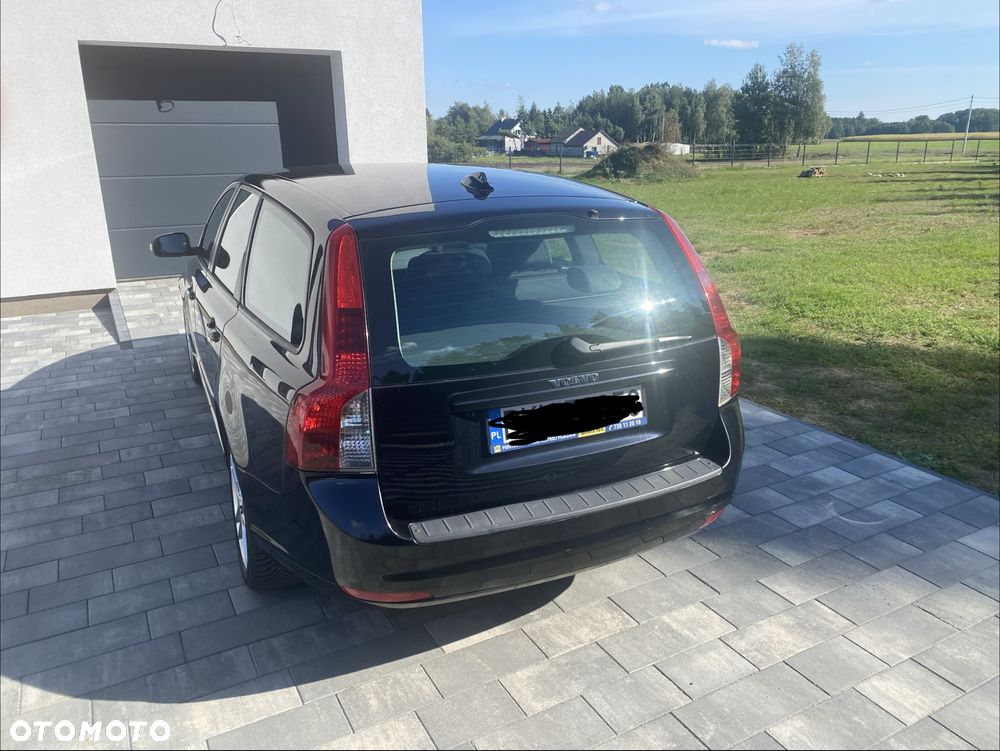 Volvo V50 - 4