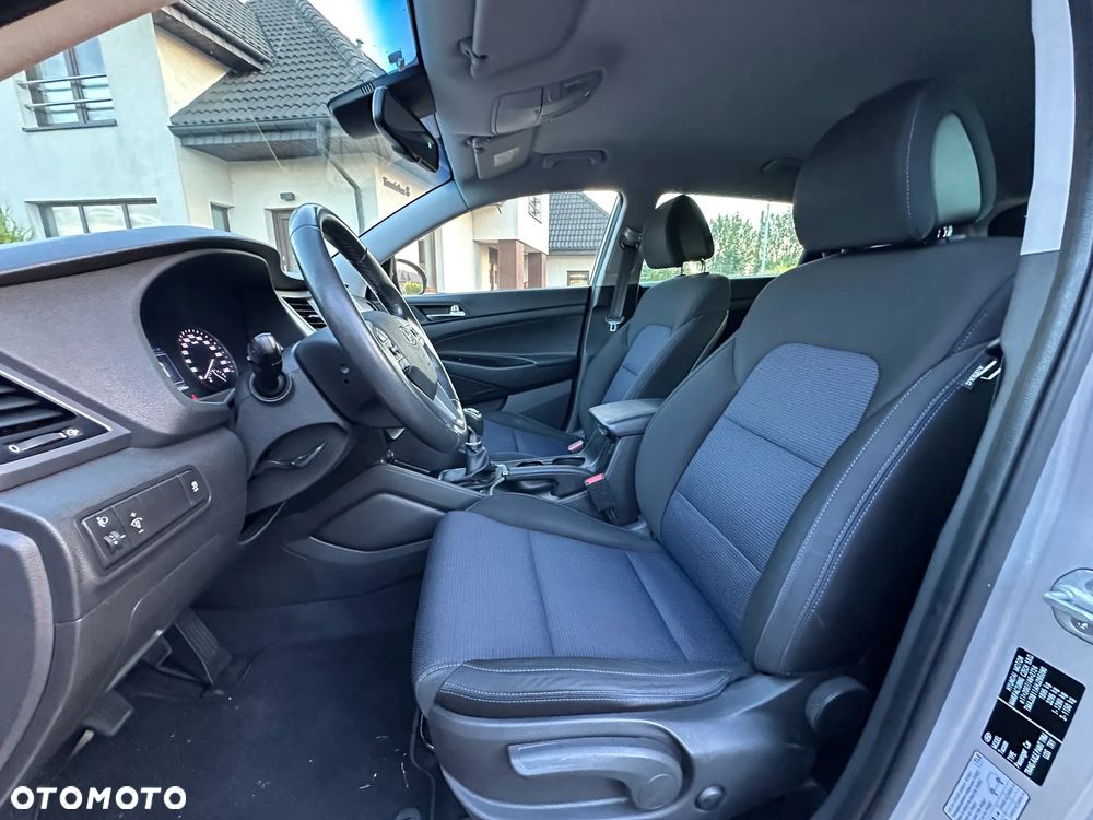 Hyundai Tucson blue 1.6 GDi 2WD Intro Edition - 25