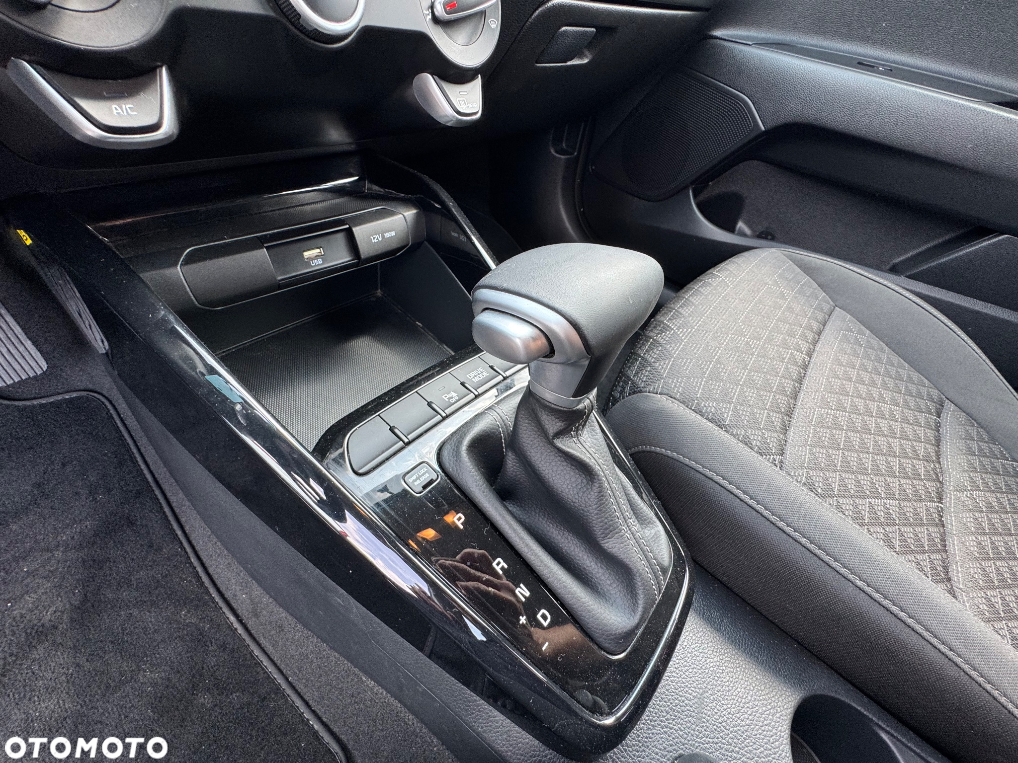 Kia Rio 1.0 T-GDI 100 Vision - 18