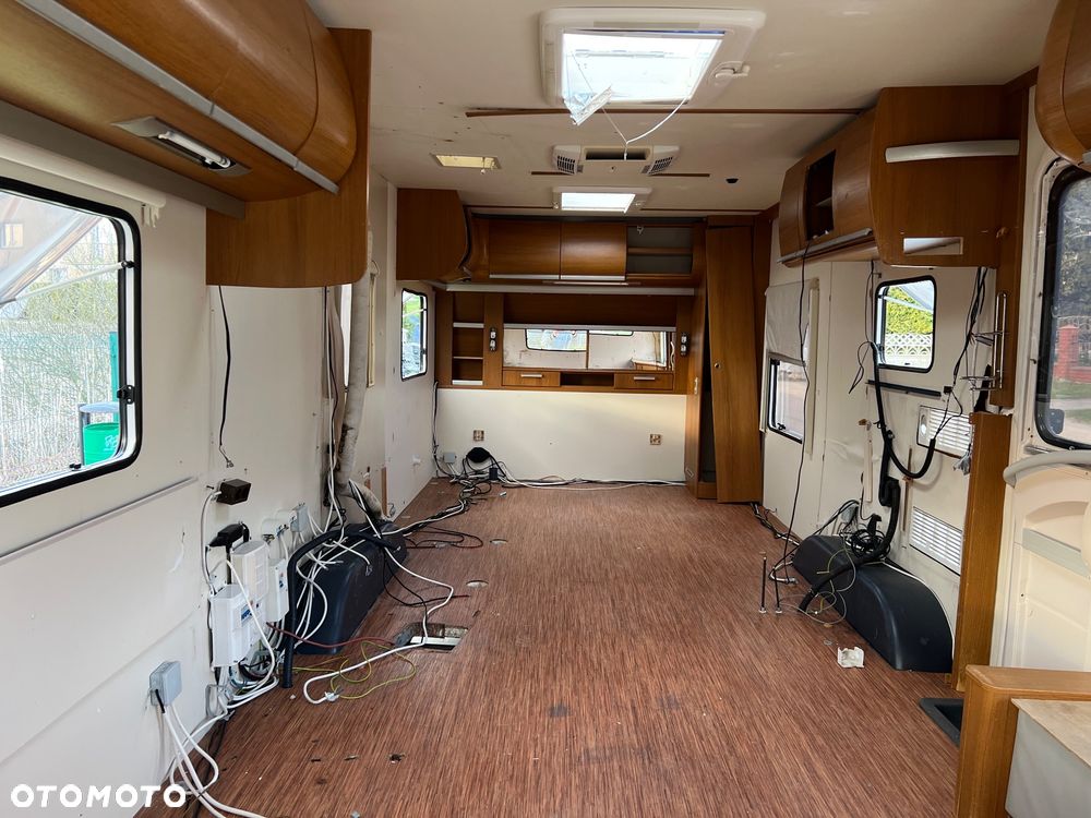 Tabbert Princesse 655 / Vivaldi 460 i inne LMC Kondor VIP 650 / Fendt Diamant 590 /Rubis 395 - 33