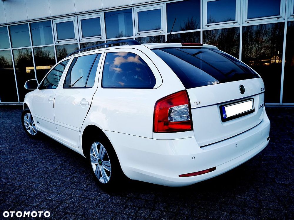 Skoda Octavia 1.6 TDI DPF FAMILY - 25