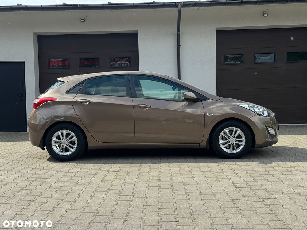 Hyundai i30 1.4 Premium - 5