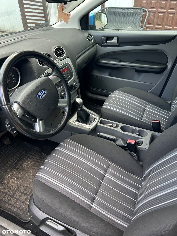 Ford Focus 1.6 Trend EU5 - 7