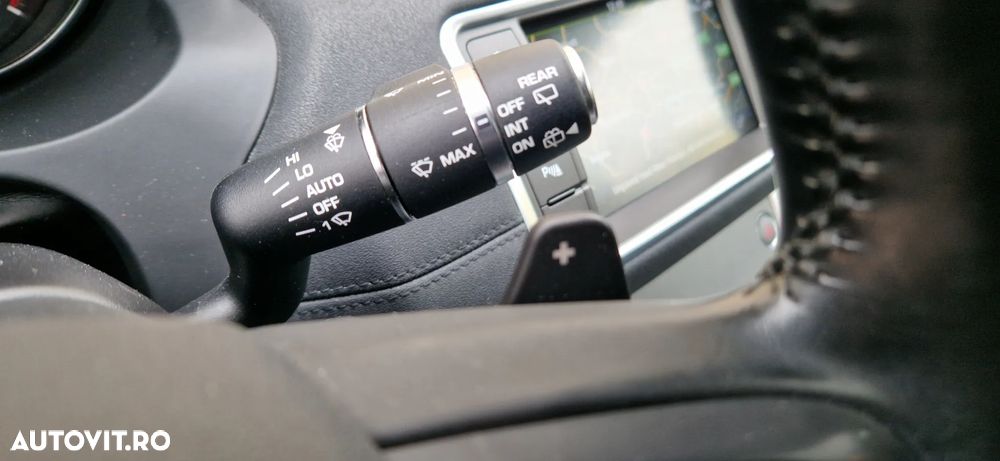 Land Rover Range Rover Evoque - 37