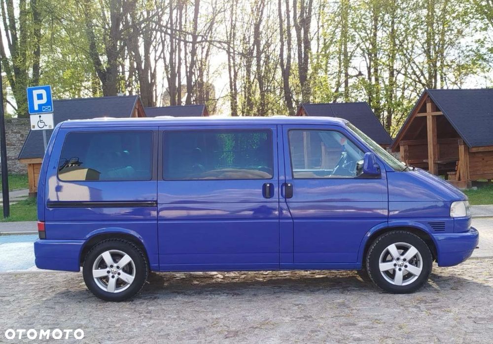 Volkswagen Caravelle 2001 photo 5