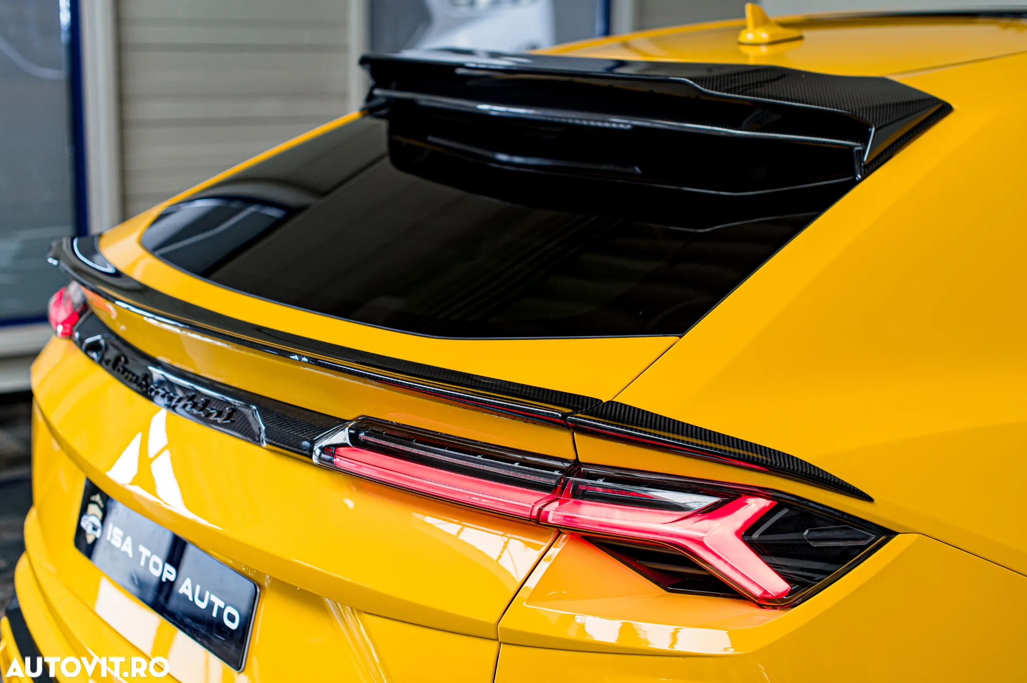 Lamborghini URUS - 34