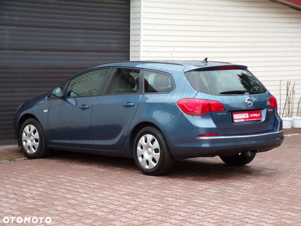 Opel Astra 1.4 T Cosmo - 10