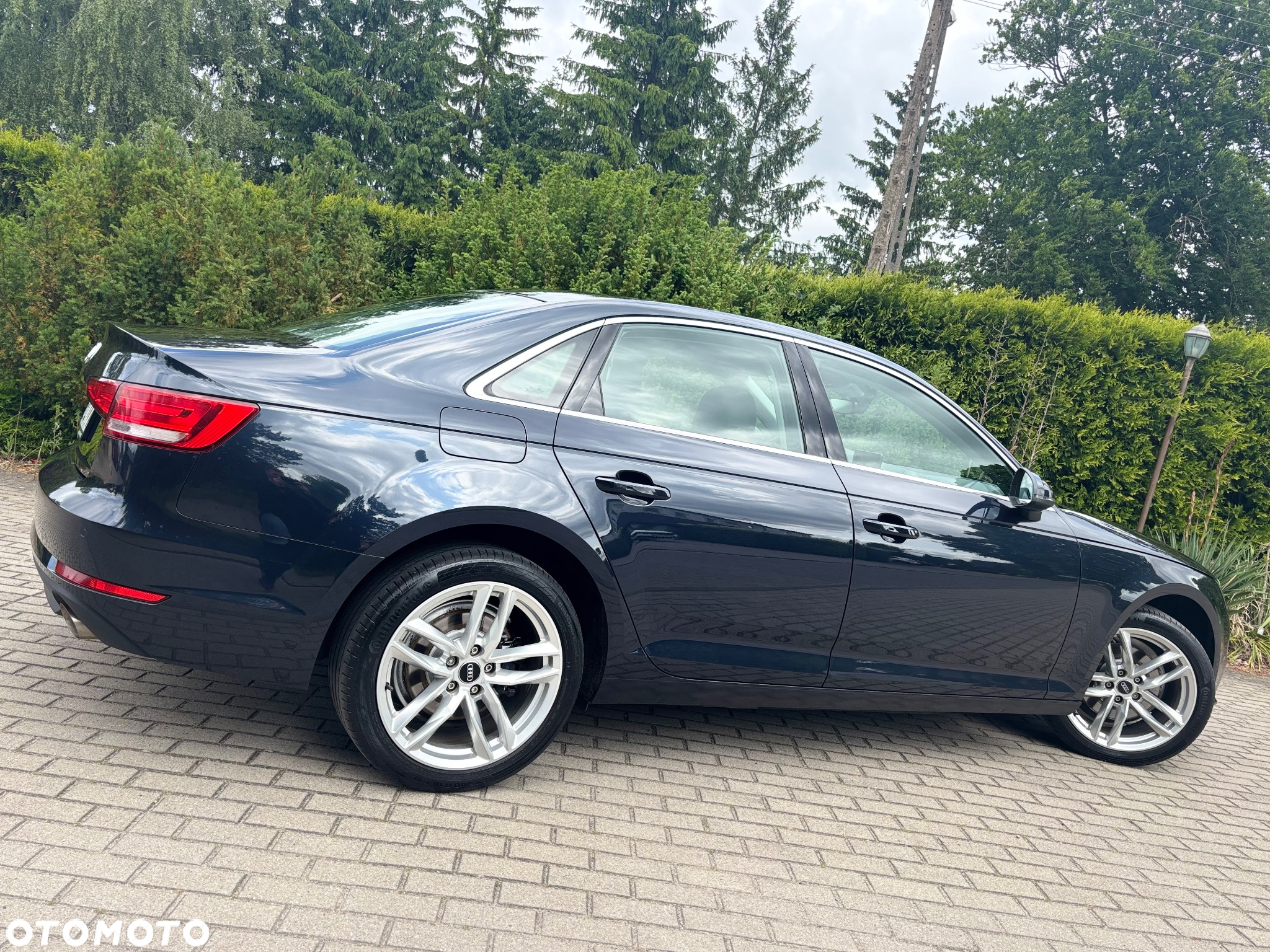 Audi A4 - 12