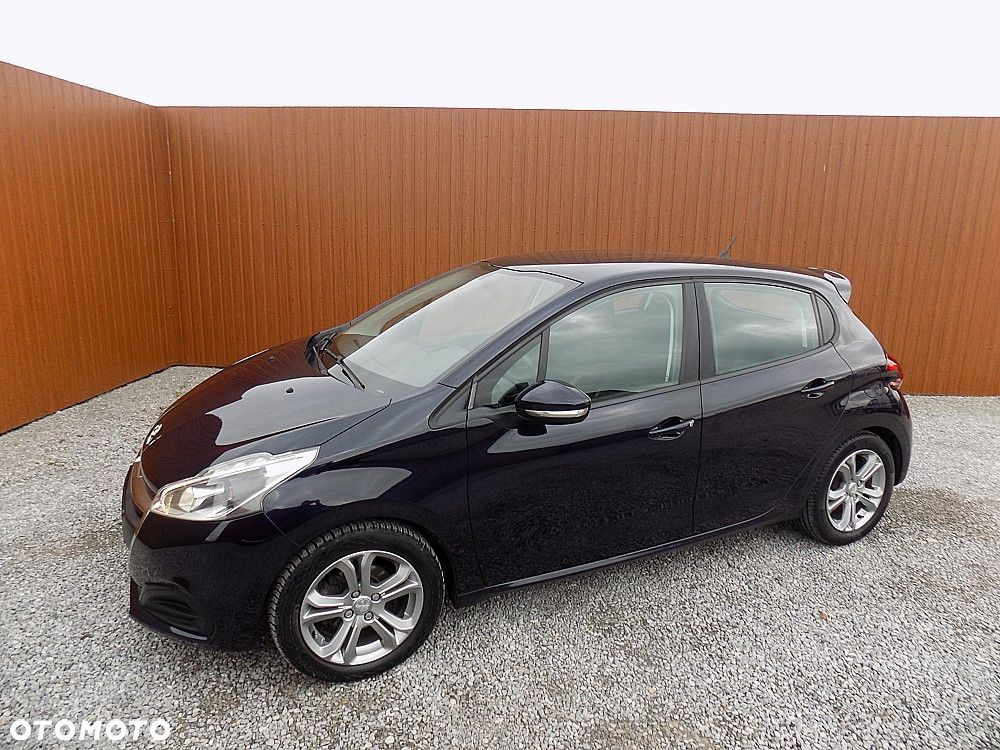 Peugeot 208 PureTech 82 Start & Stop Allure - 28