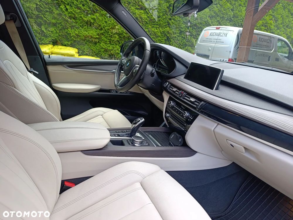 BMW X5 xDrive25d - 4