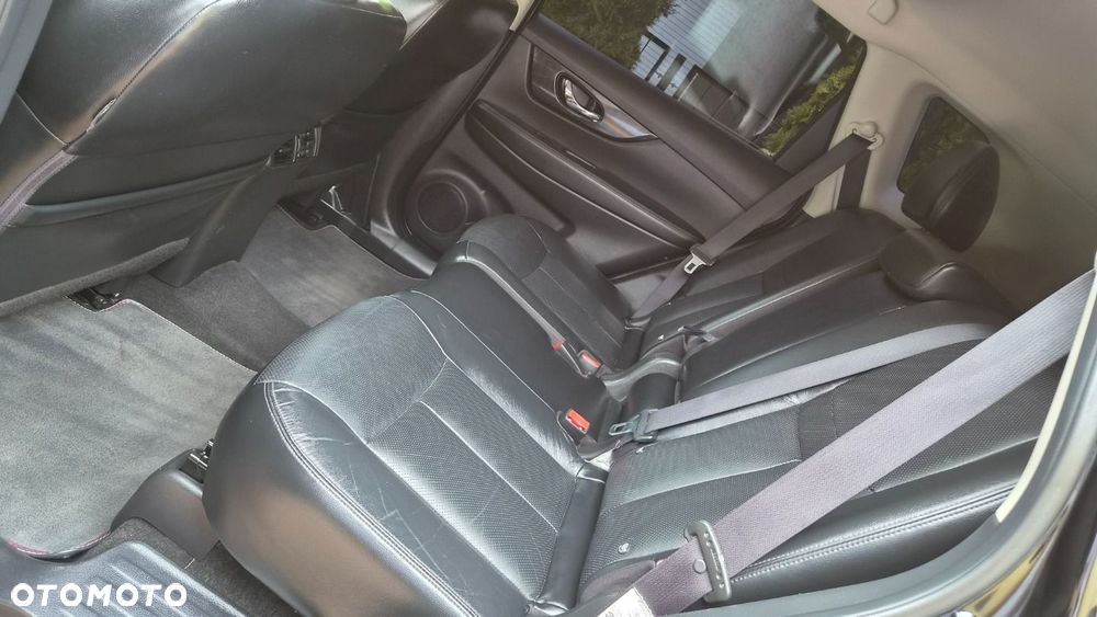 Nissan X-Trail 2.0 dCi ALL-MODE 4x4i Xtronic N-Vision - 14