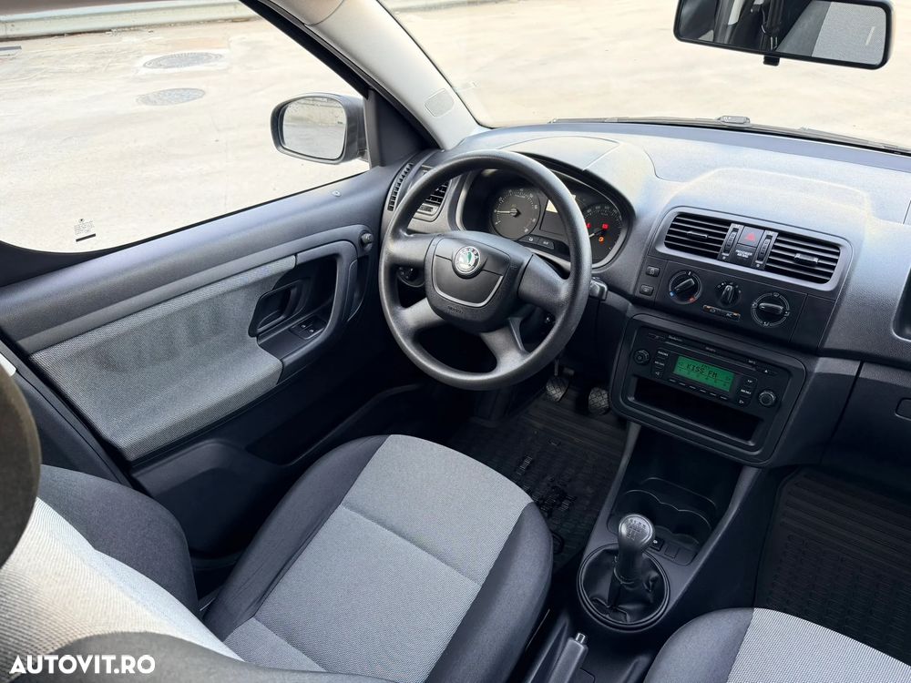 Skoda Roomster 1.2 HTP Ambition - 14