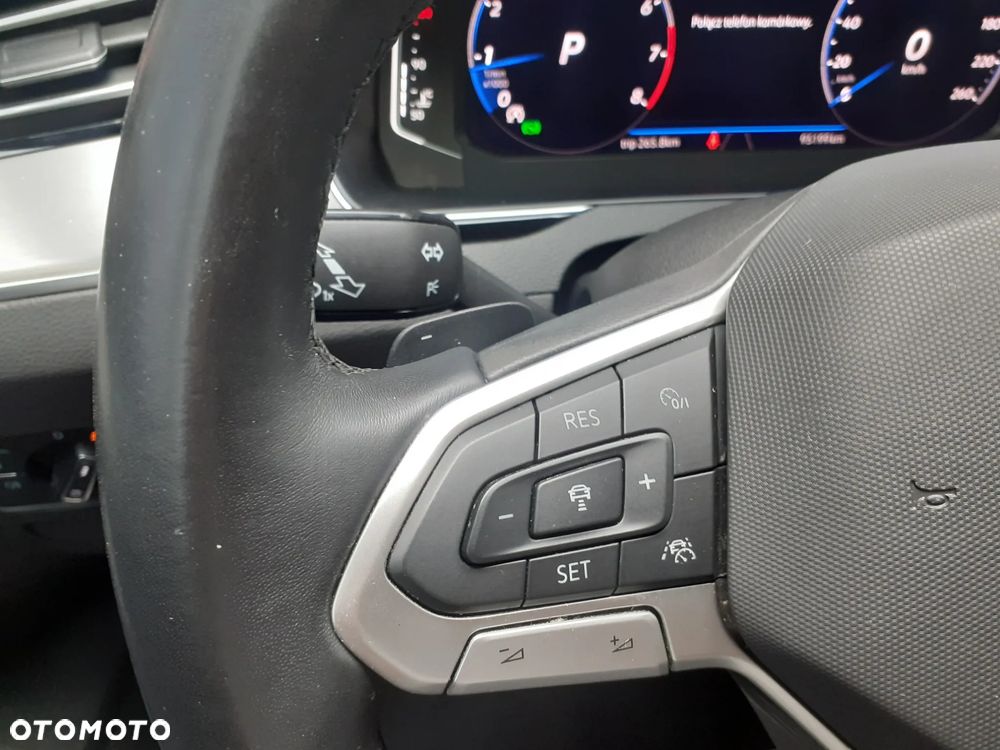 Volkswagen Passat 2.0 TSI Elegance DSG - 16