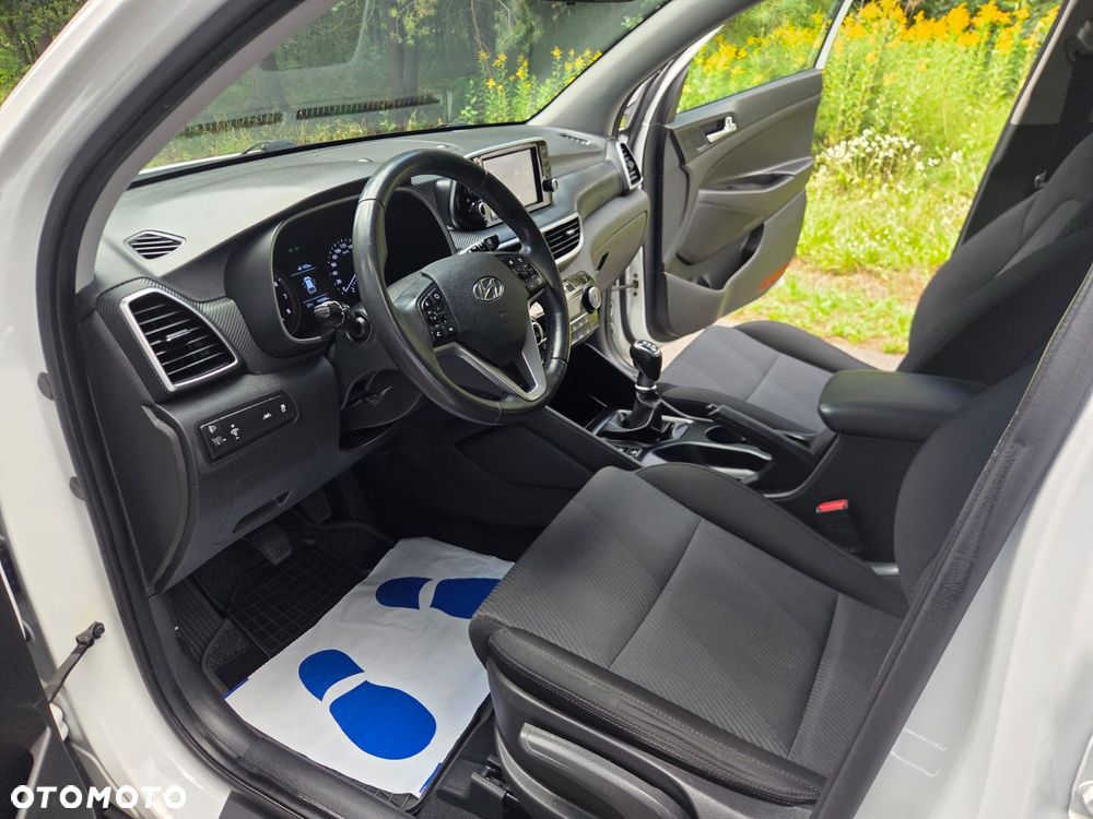 Hyundai Tucson blue 1.6 GDi 2WD Navi - 17