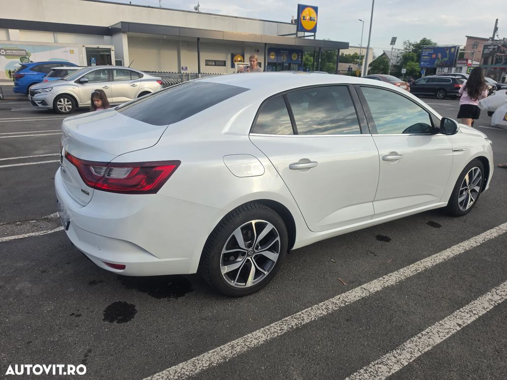 Renault Megane - 5