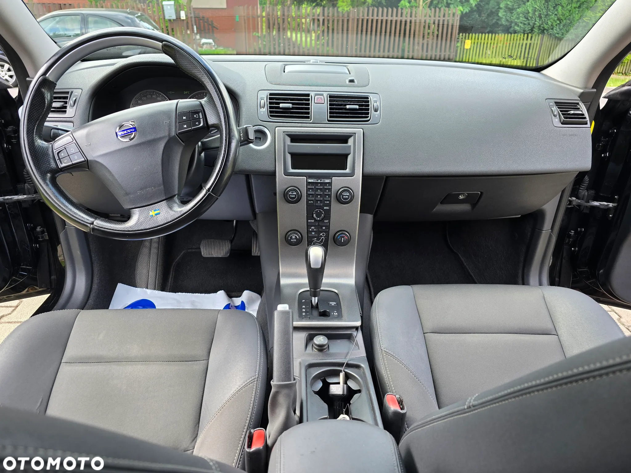 Volvo S40 2.4D5 - 10