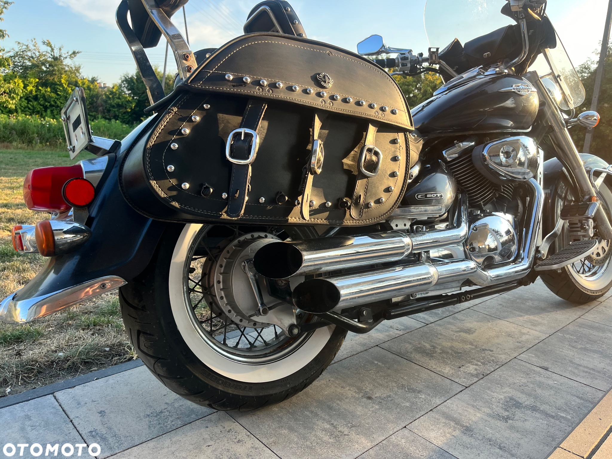 Suzuki Boulevard - 10