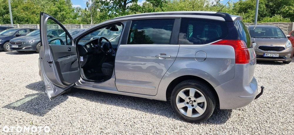 Peugeot 5008 - 7