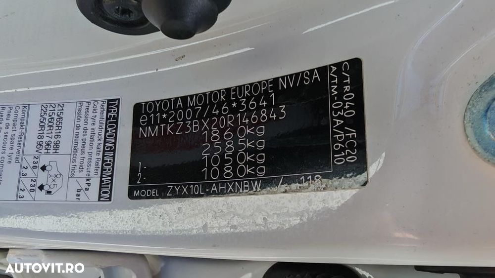 Toyota C-HR - 31