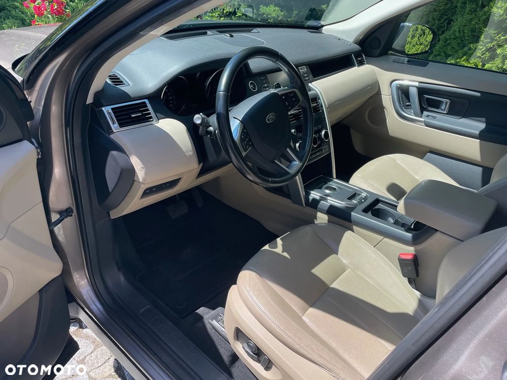 Land Rover Discovery Sport 2.0 TD4 HSE - 15