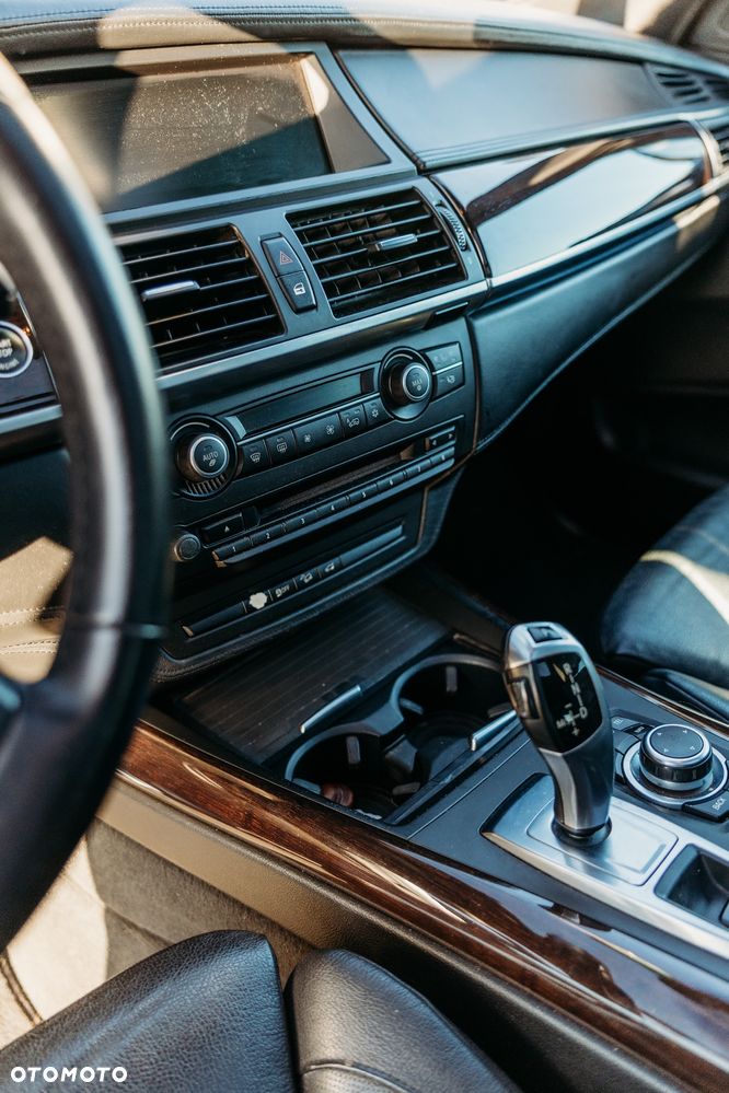 BMW X5 4.0d xDrive - 15